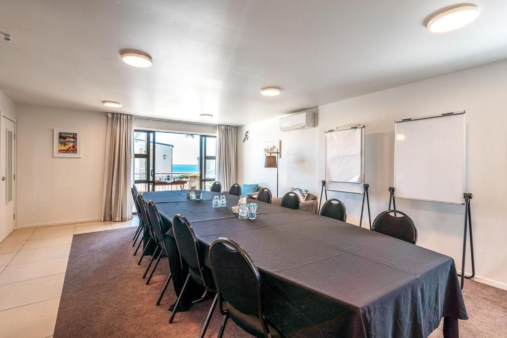 Onetangi Beach Apartments מראה חיצוני תמונה