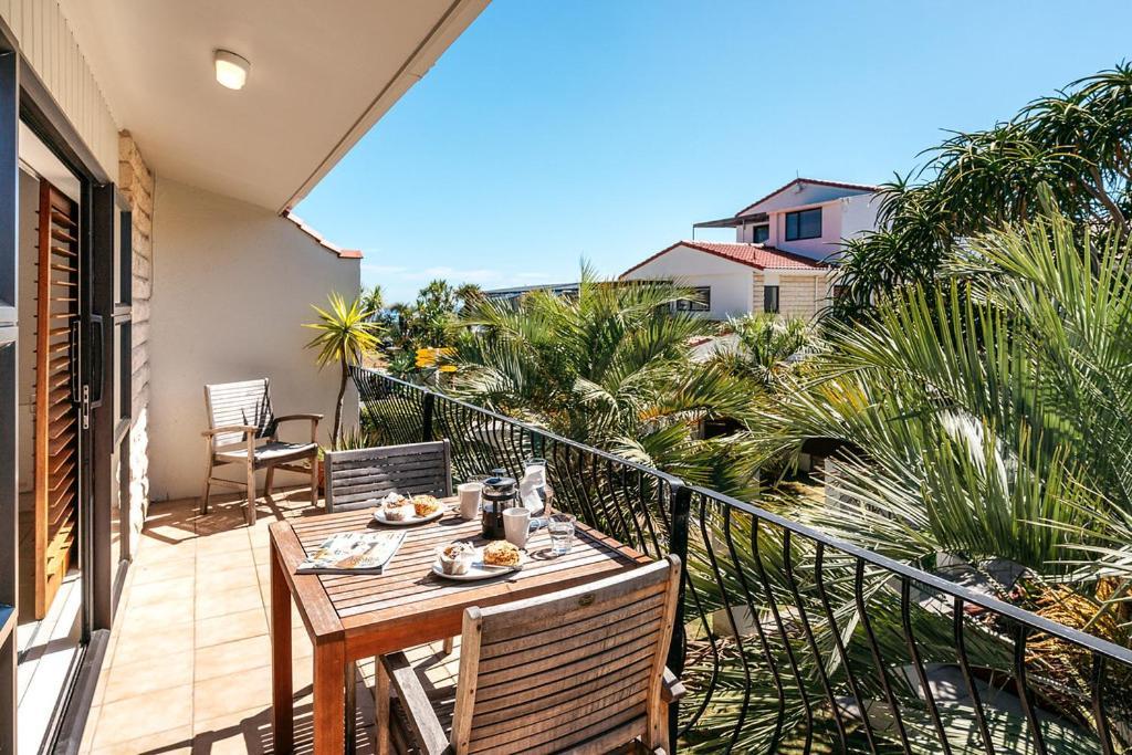 Onetangi Beach Apartments מראה חיצוני תמונה