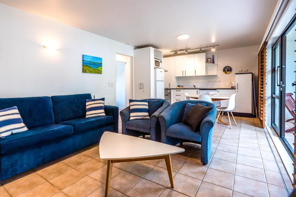 Onetangi Beach Apartments מראה חיצוני תמונה