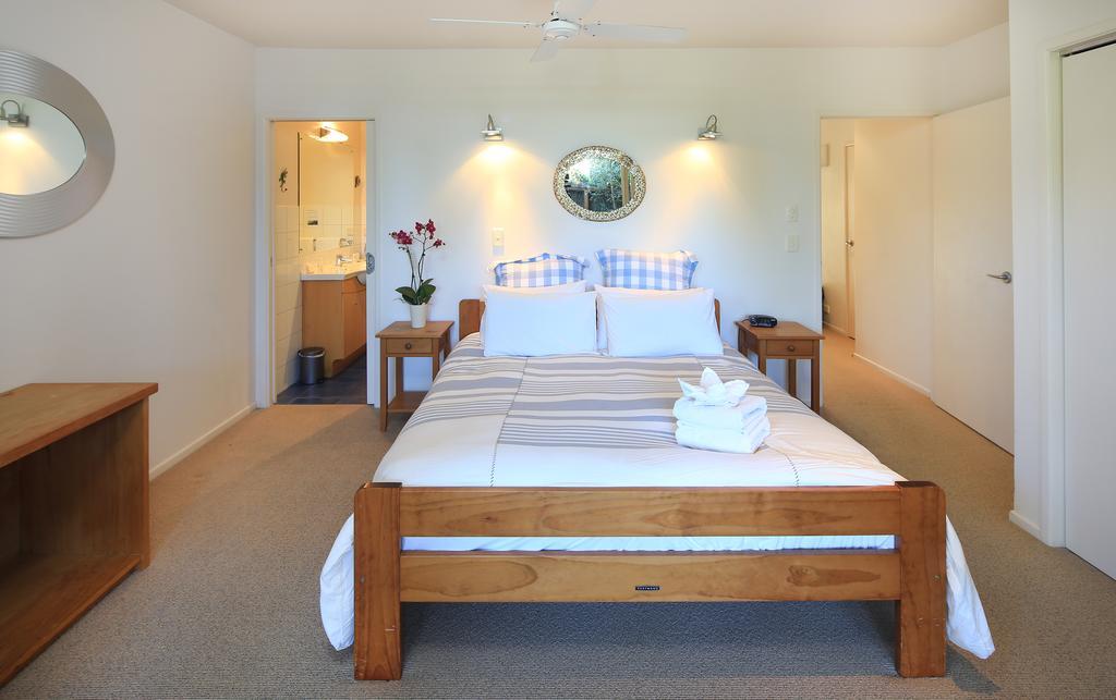 Onetangi Beach Apartments מראה חיצוני תמונה