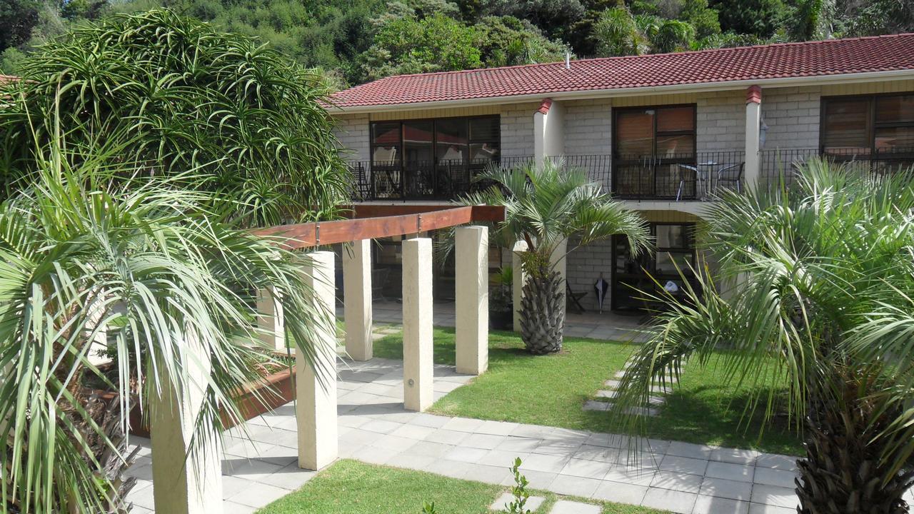 Onetangi Beach Apartments מראה חיצוני תמונה
