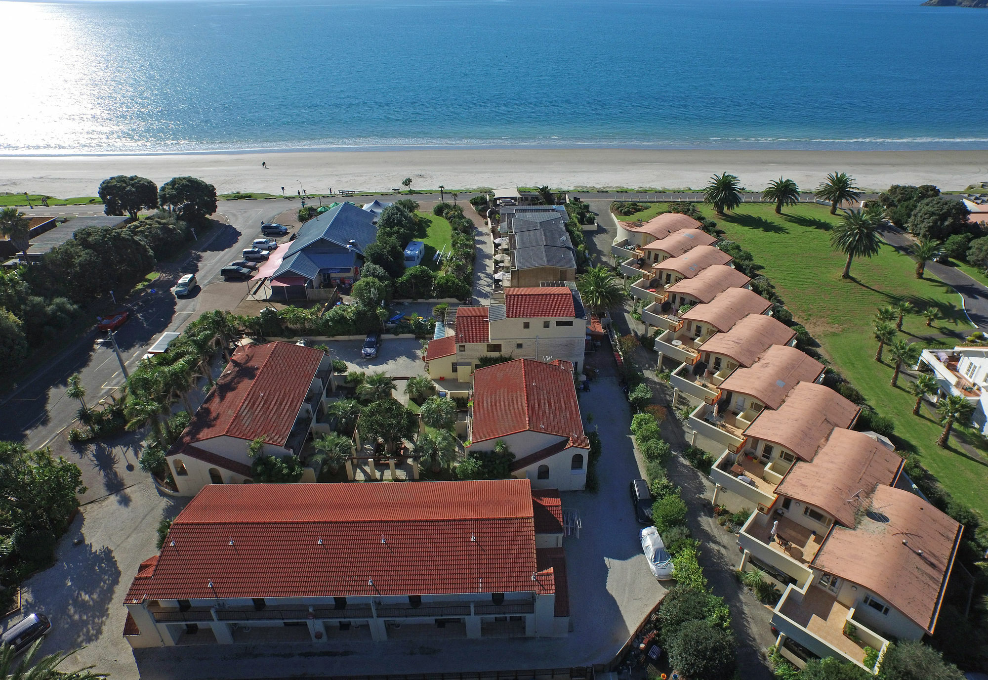 Onetangi Beach Apartments מראה חיצוני תמונה